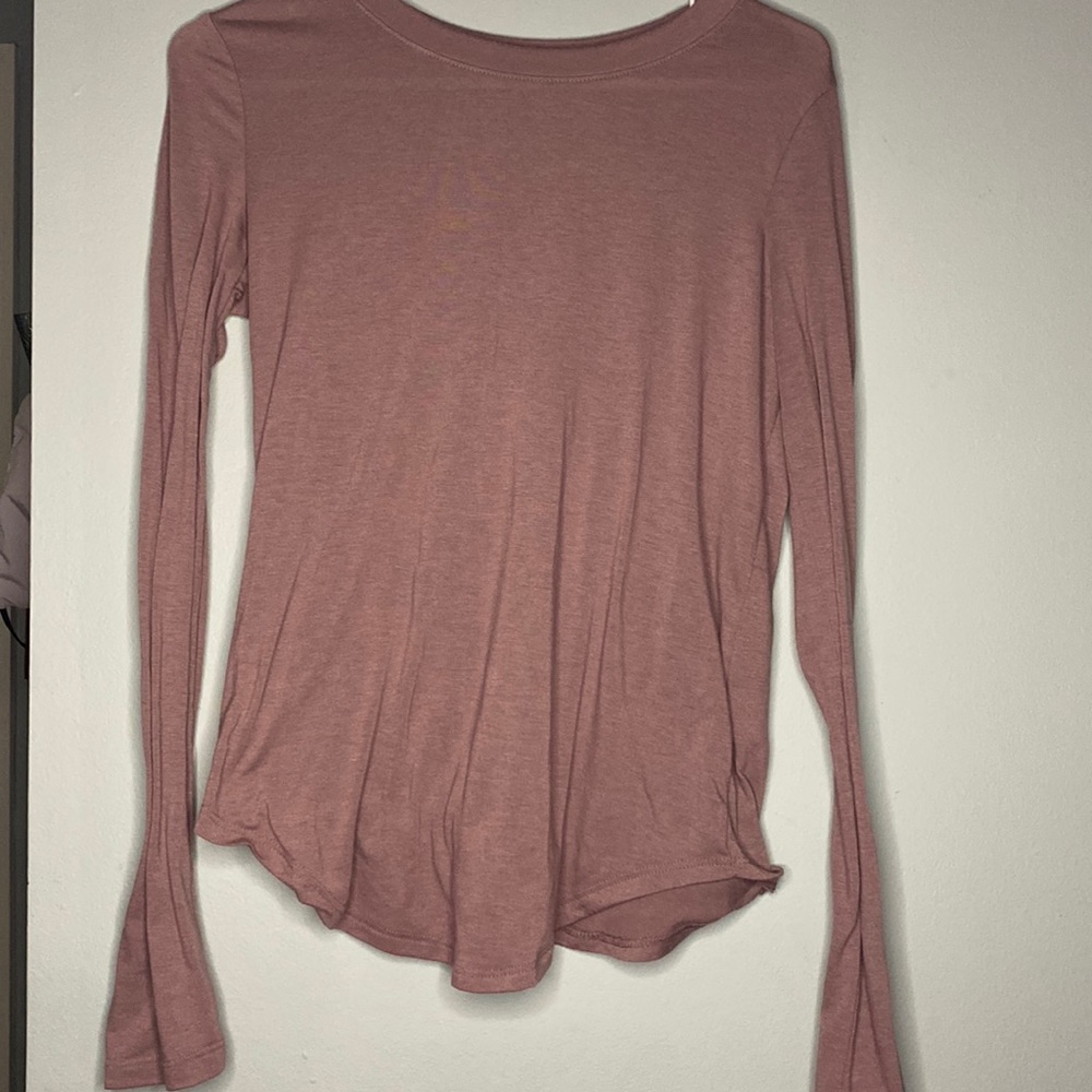 SO/ Favorite Crew XS Purple Long Sleeve
